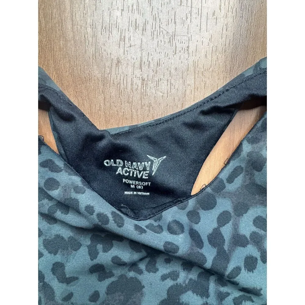 Old Navy Long Sports Bras - Size Medium(8)